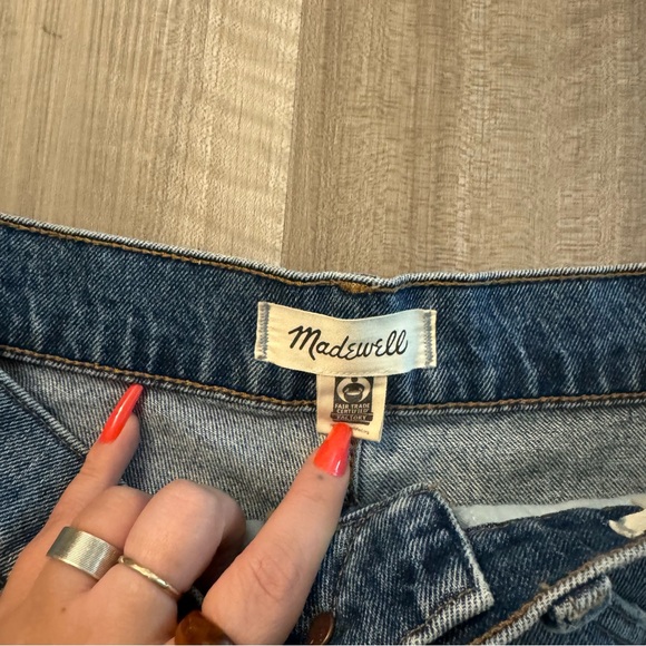 $72 Madewell The Perfect Jean Shorts - Picture 6 of 8